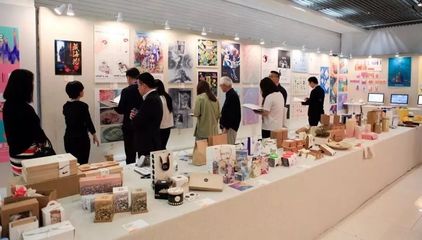 “量”“質”齊升，師生在第二屆“匯創青春”文創活動中斬獲佳績并成功承辦展覽展示活動